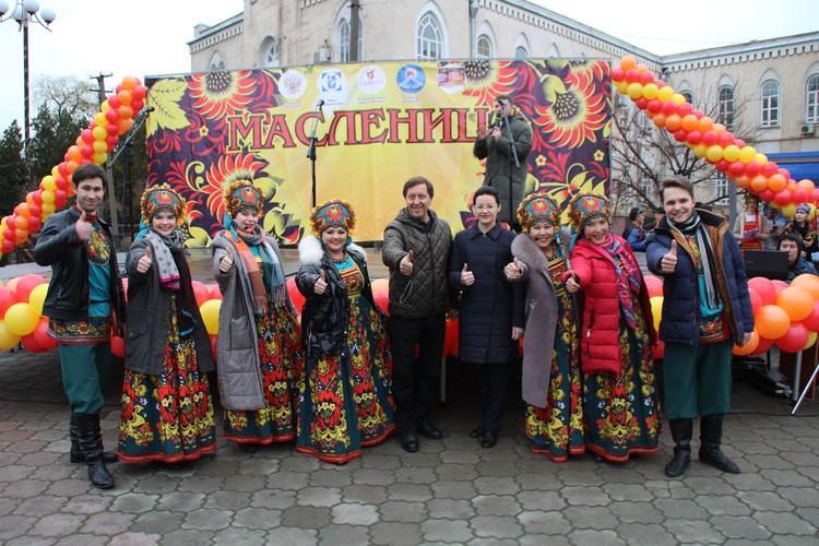 В Кыргызстане с размахом отпраздновали Широкую Масленицу