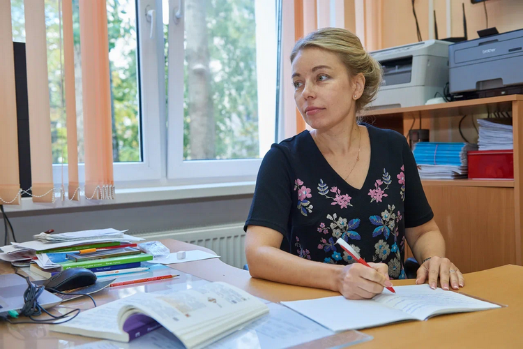 Открыт прием заявок для участия педагогов в гуманитарном проекте «Российский учитель за рубежом»