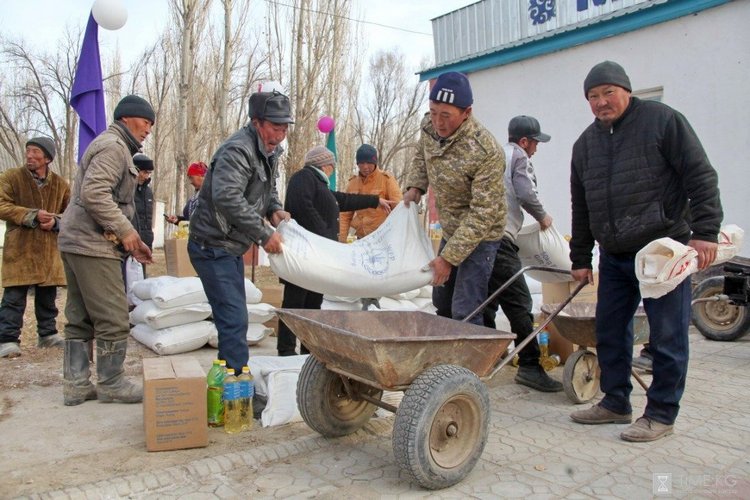 Россия выделила Кыргызстану около двух тысяч тонн муки
