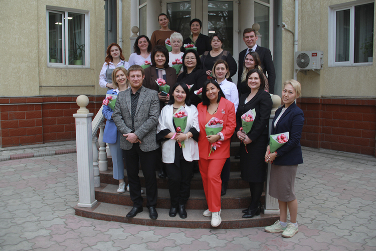 Женщины бизнес-лидеры собрались в Русском доме в Бишкеке
