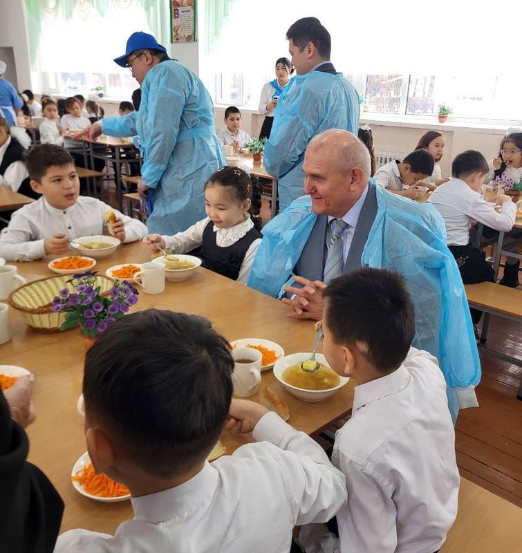 Россия помогает школам Кыргызстана